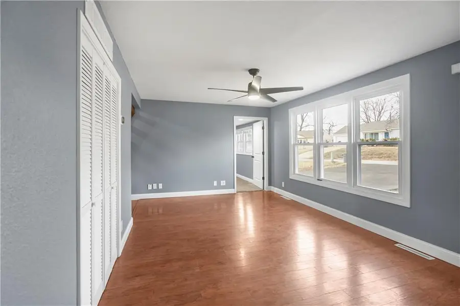 2501 Linden Drive, Kansas City, KS 66106 - #3