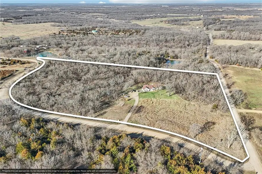 4547 Wallace Road, McLouth, KS 66054 - #3