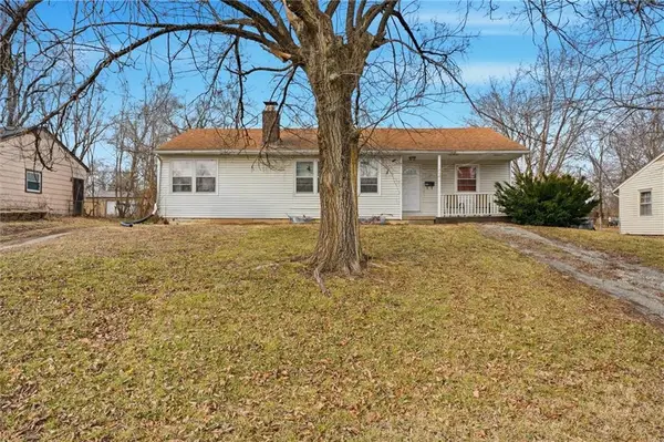 10420 Oakland Avenue, Kansas City, MO 64134