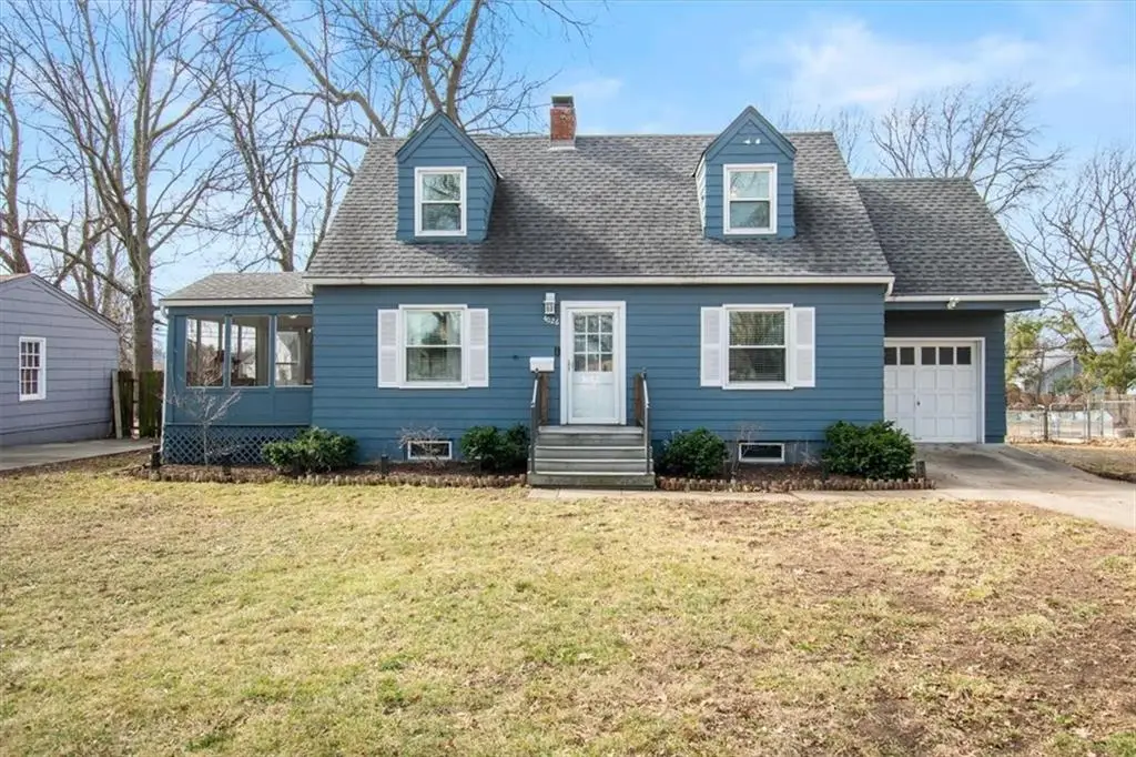 4026 Blue Ridge Boulevard, Independence, MO 64052 - #1