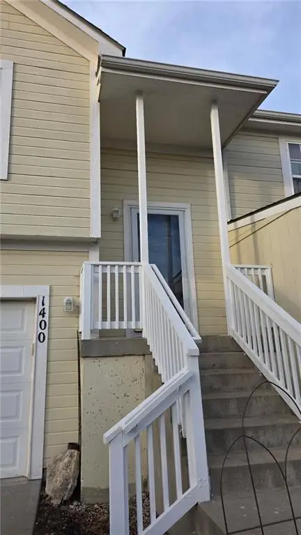 1400 S 5th Street E, Louisburg, KS 66053 - #1