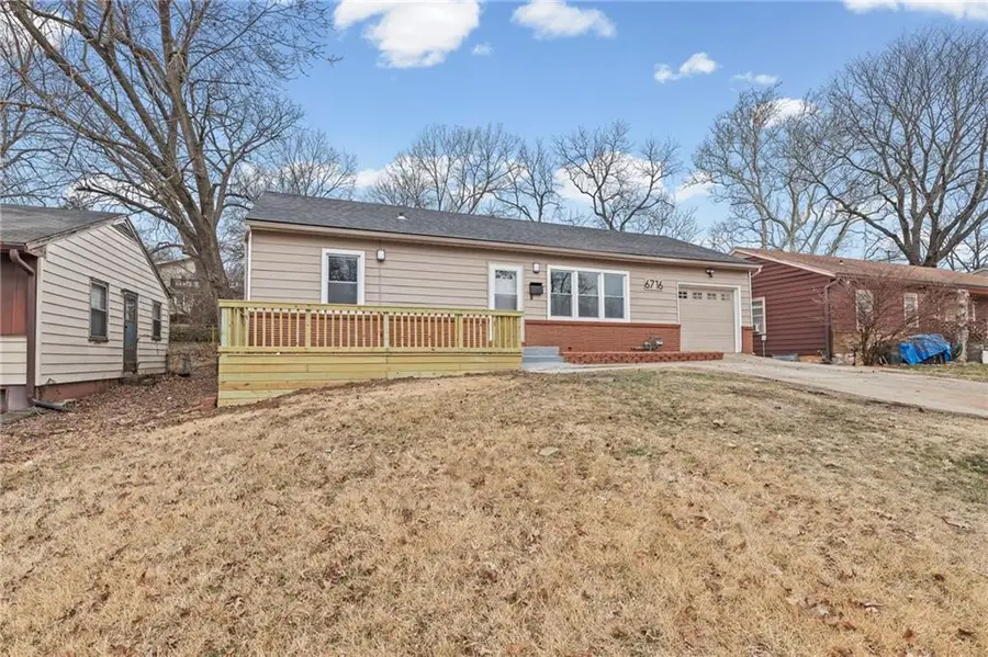 6716 Indiana Avenue, Kansas City, MO 64132 - #3