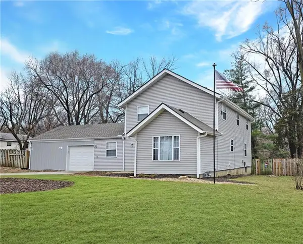 2100 & 2105 S Ellison Way, Independence, MO 64050