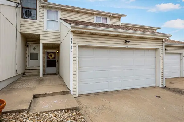 1426 E Mart Way Circle #C, Olathe, KS 66061