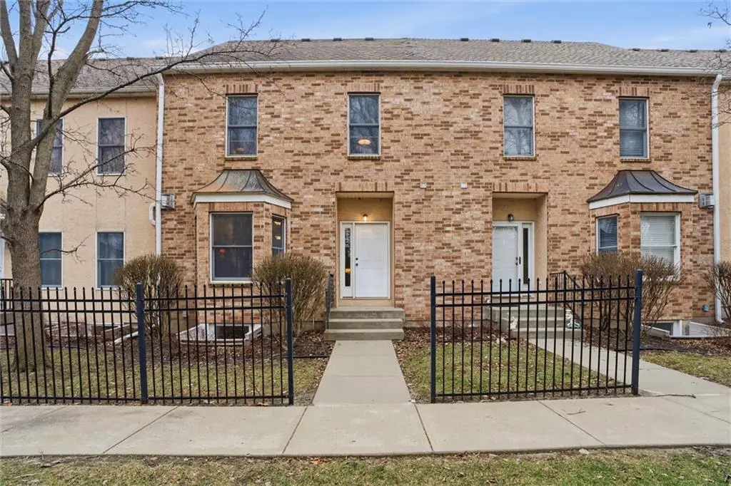 9747 N Lucerne Street, Kansas City, MO 64154 - #1