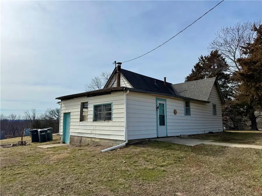 201st Street, Leavenworth, KS 66048 - #3