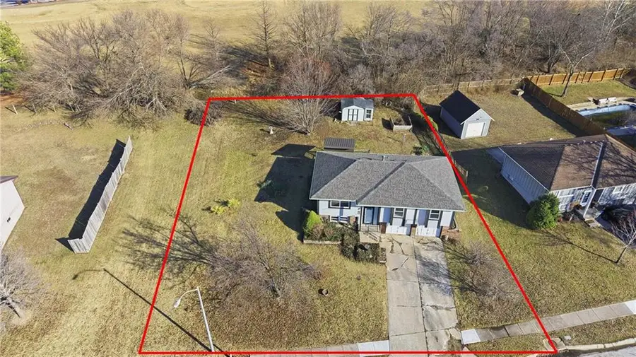 14801 Pine View Drive, Grandview, MO 64030 - #3