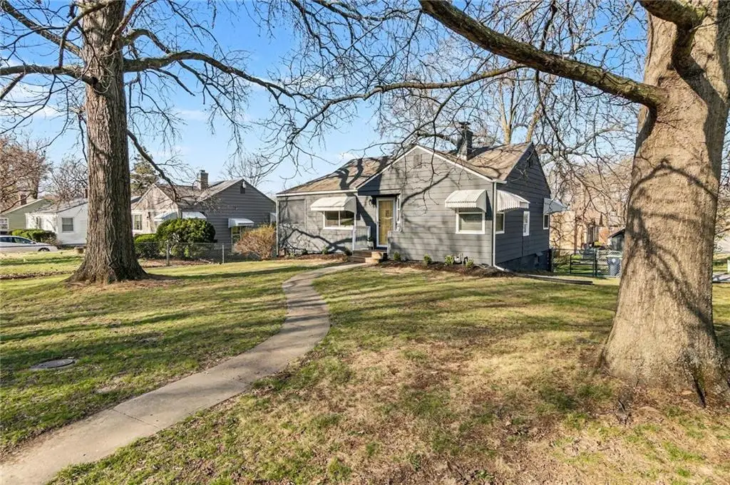 4526 N Bellefontaine Avenue, Kansas City, MO 64117 - #1