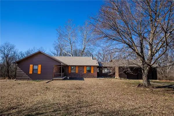 101 Cedar Street, Pleasanton, KS 66075