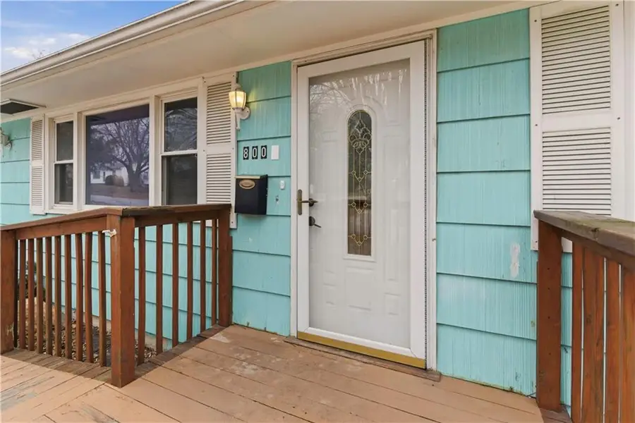 800 SW 17th Street, Blue Springs, MO 64015 - #2