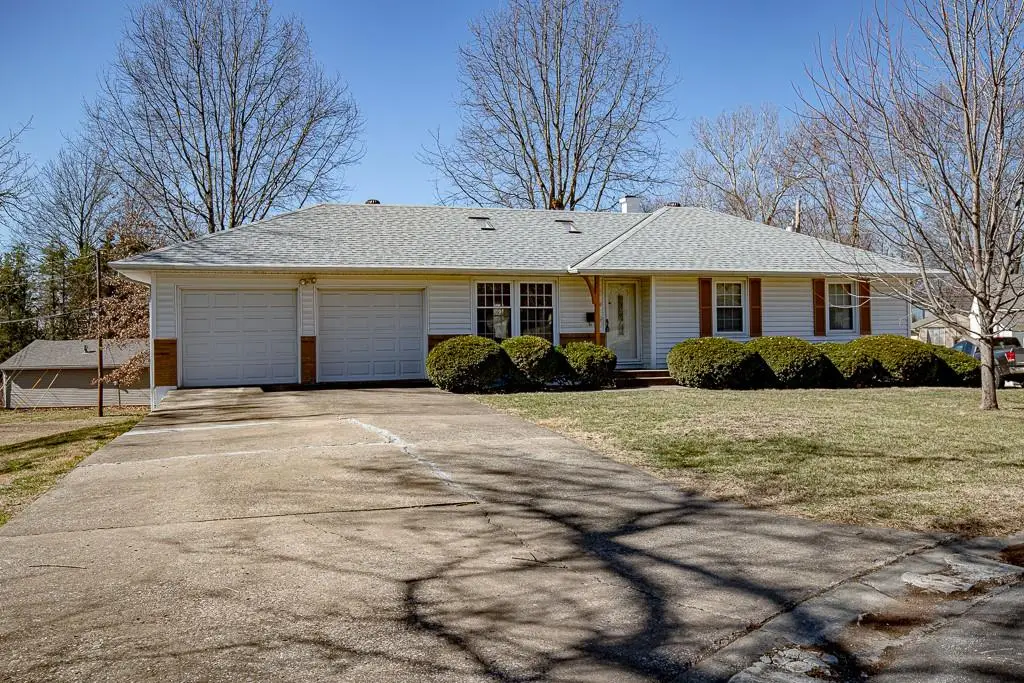 720 SW Williams Street, Lees Summit, MO 64081 - #1