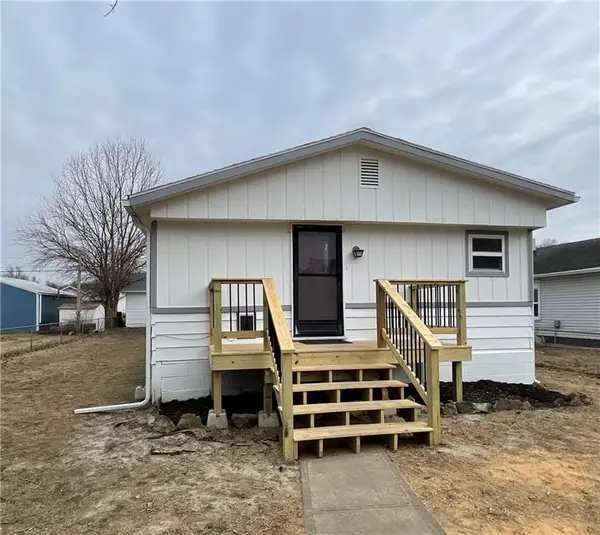 6641 Washington Street, St Joseph, MO 64504