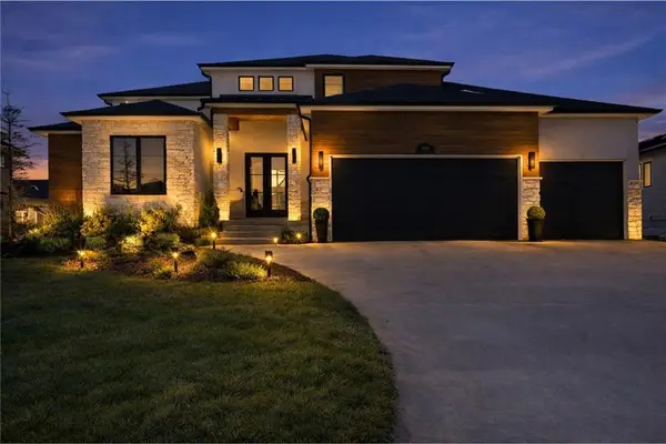 16908 Rosehill Street, Overland Park, KS 66221