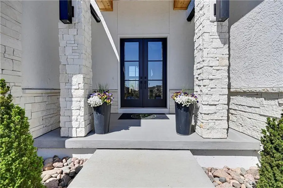 16908 Rosehill Street, Overland Park, KS 66221 - #2