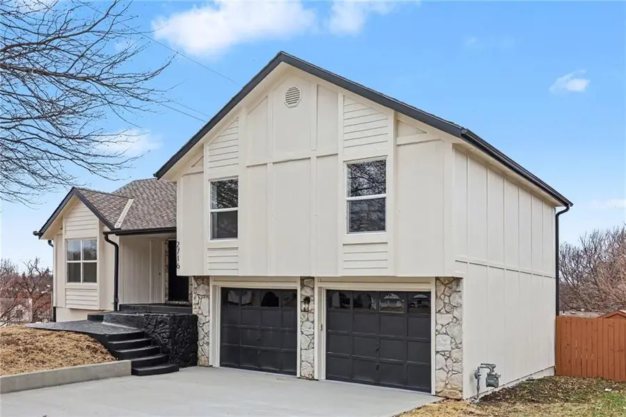 2716 S 46th Street, Kansas City, KS 66106 - #2