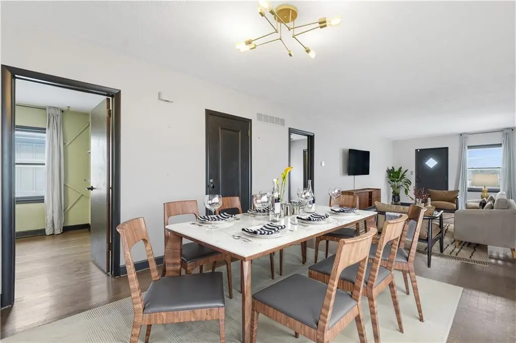 1811 Pendleton Avenue, Kansas City, MO 64124 - #1