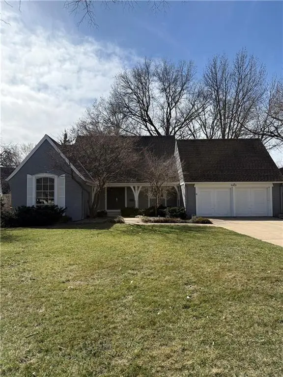 8400 Wenonga Road, Leawood, KS 66206 - #2