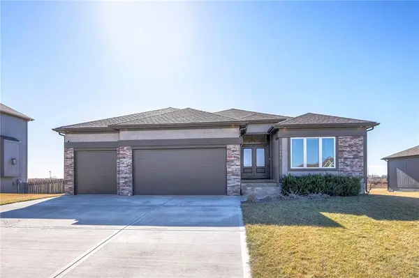 27805 E 134th Street, Lee's Summit, MO 64086