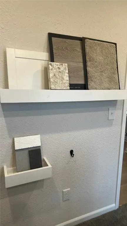 487 Valley View Drive, Tonganoxie, KS 66086 - #2