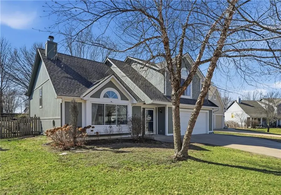 1001 N 2nd Street E, Louisburg, KS 66053 - #2