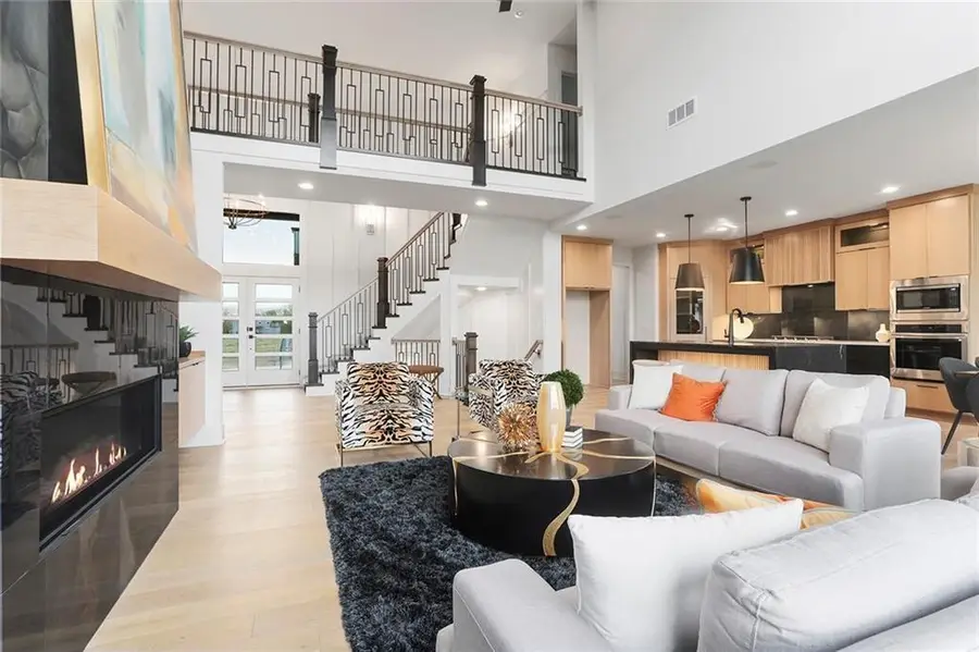 2033 SW Red Barn Road, Lees Summit, MO 64082 - #3