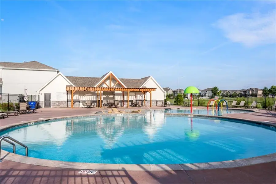 16989 S Brentwood Street, Olathe, KS 66062 - #3