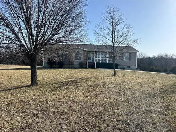 529 SE 30th Road, Warrensburg, MO 64093