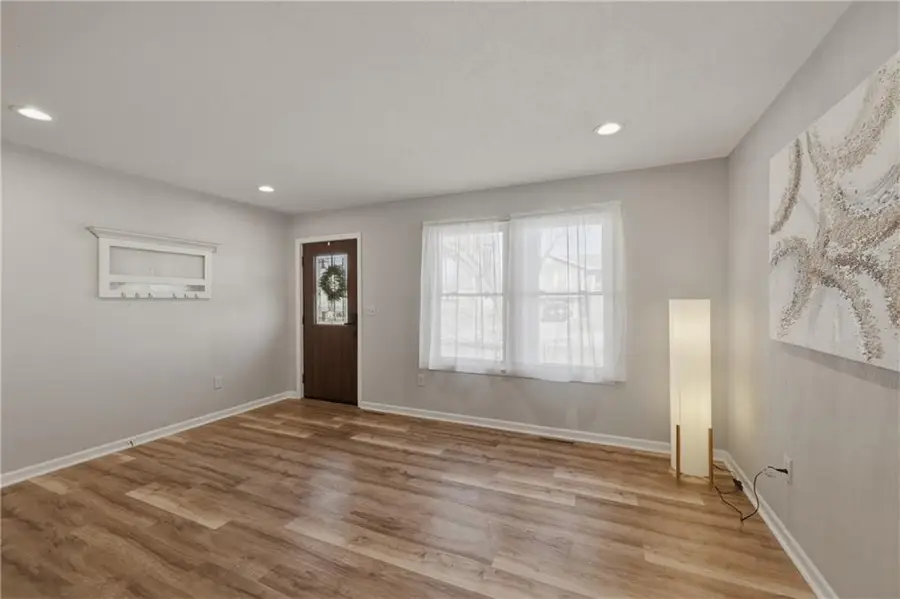 829 Quail Ridge Road, Peculiar, MO 64078 - #3