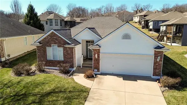 1904 S Davis Avenue, Independence, MO 64057