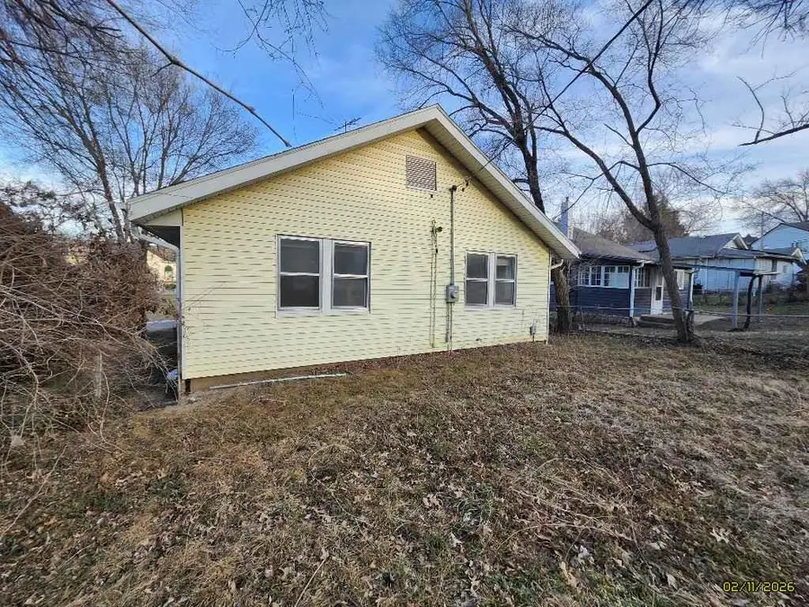 712 St Louis Avenue, Excelsior Springs, MO 64024 - #3