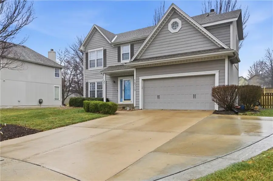 14310 S Summit Court, Olathe, KS 66062 - #2