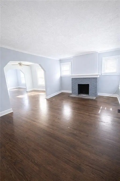 5341 Wayne Avenue, Kansas City, MO 64110 - #3