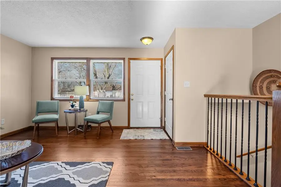 715 SW 7th Street, Lees Summit, MO 64081 - #3