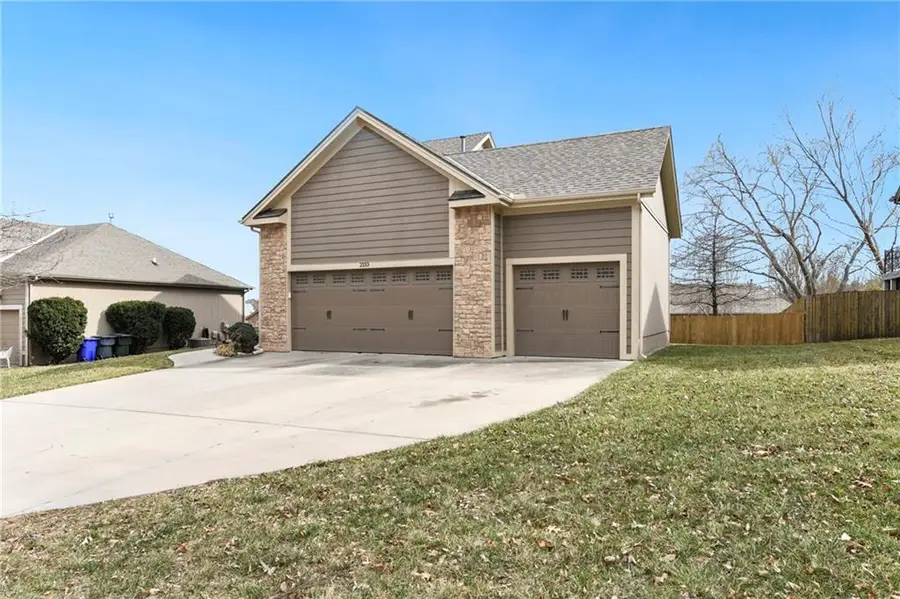 2153 W Ferrel Drive, Olathe, KS 66061 - #3