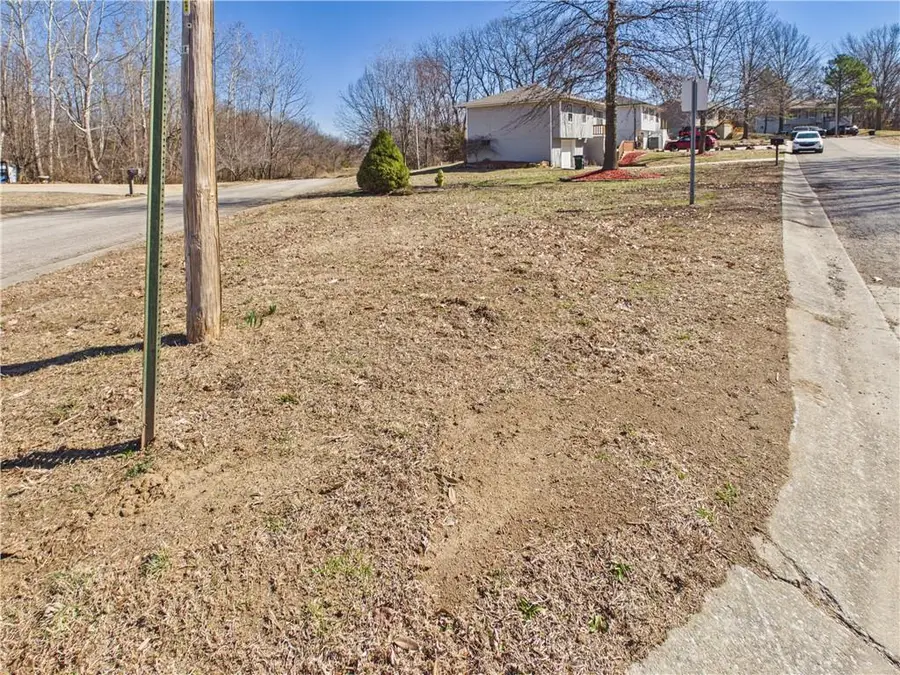 218 SE 51st Road, Warrensburg, MO 64093 - #2