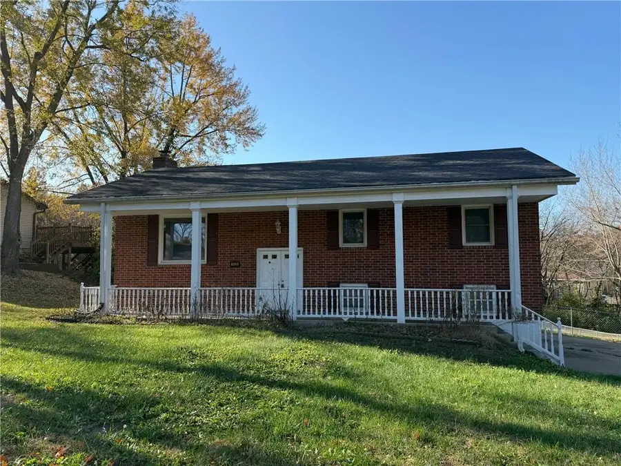 1426 Northfield Park Boulevard, Warrensburg, MO 64093 - #2