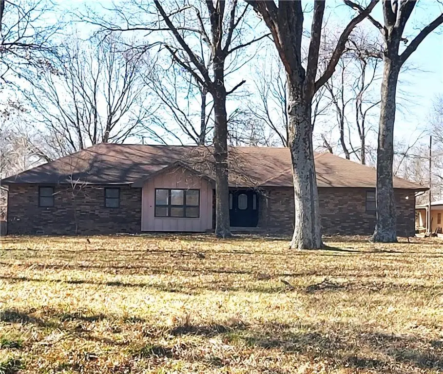 565 S 260th Street, Pittsburg, KS 66762 - #1