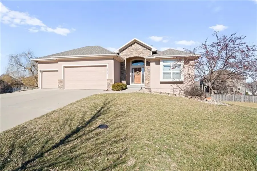 10777 S Brownridge Street, Olathe, KS 66061 - #2