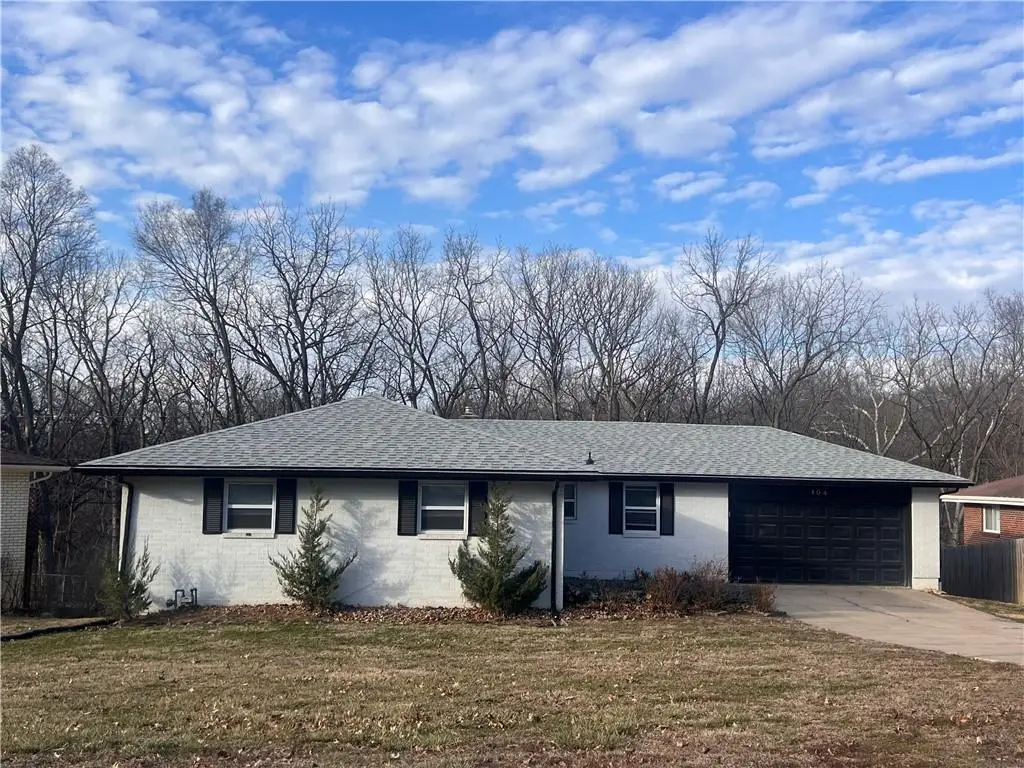 104 NW 76th Street, Gladstone, MO 64118 - #1