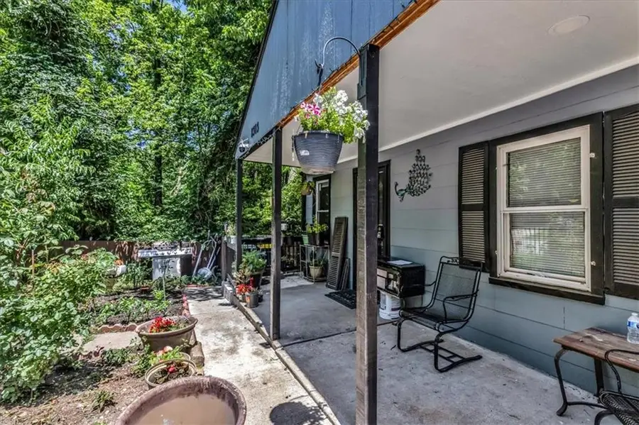 8303 Wabash Avenue, Kansas City, MO 64132 - #2