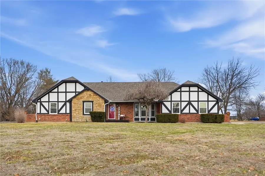 2082 Mulberry Road, Excelsior Springs, MO 64024 - #2