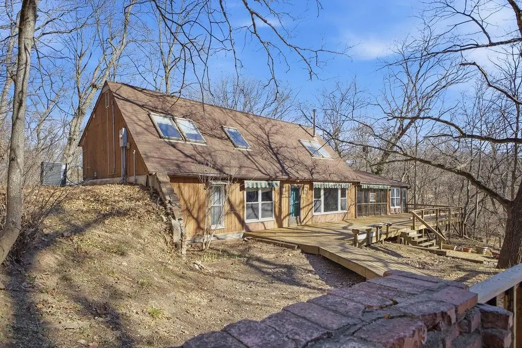 9246 Albany Road, Orrick, MO 64077 - #1