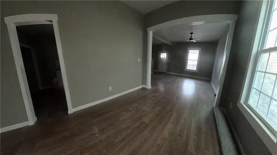 2202 Agnes Avenue, Kansas City, MO 64127 - #3