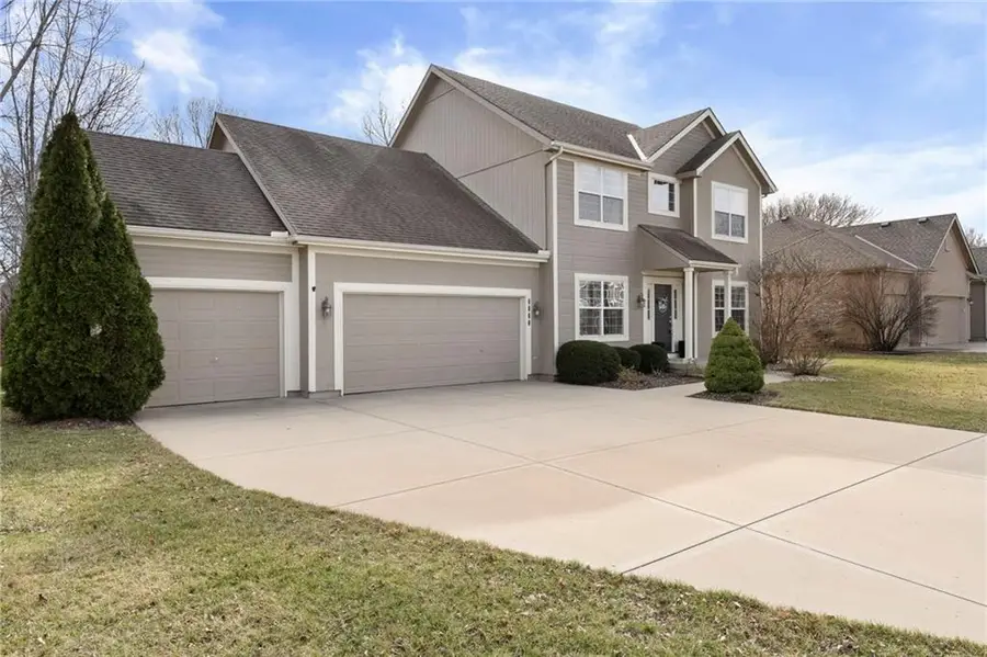 8007 NE 110th Terrace, Kansas City, MO 64157 - #2