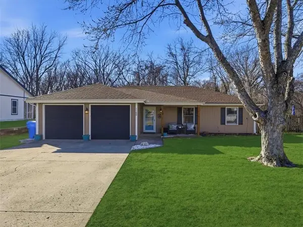1180 S Raintree Park N/a, Tonganoxie, KS 66086
