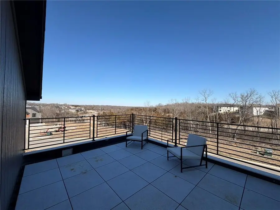 22598 W 93rd Street, Lenexa, KS 66227 - #3