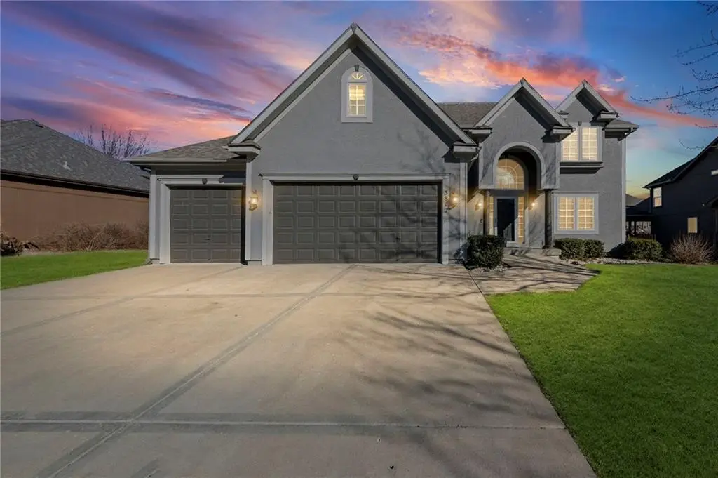 3812 NE 94th Terrace, Kansas City, MO 64156 - #1