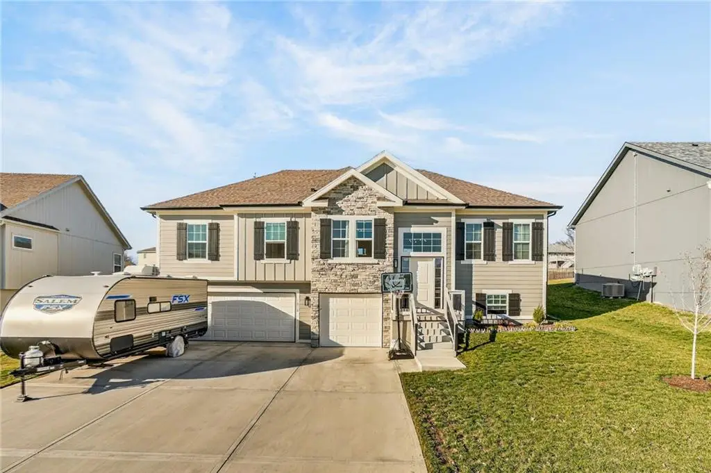 1012 Poplar Lane, Liberty, MO 64068 - #1