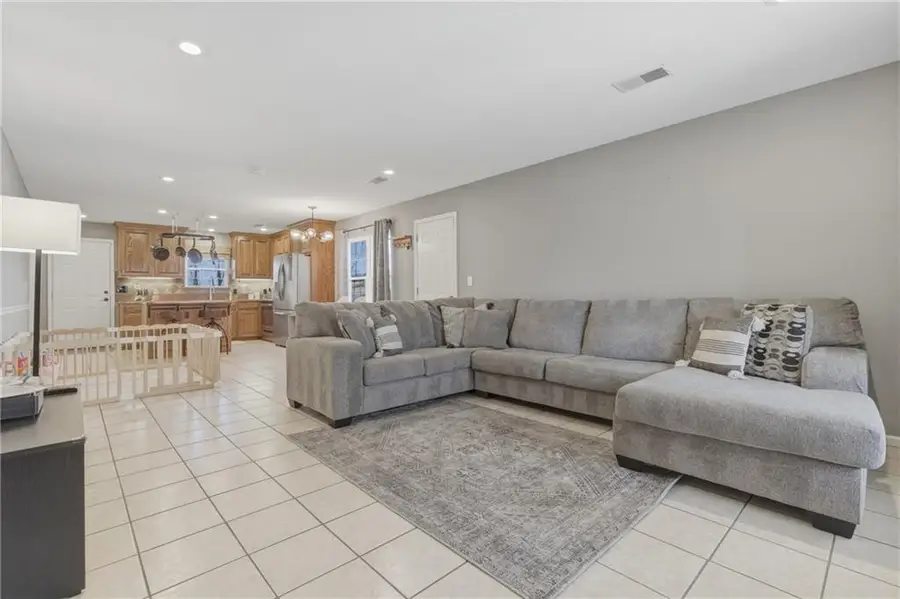 114 S Jewell Street, Liberty, MO 64068 - #2