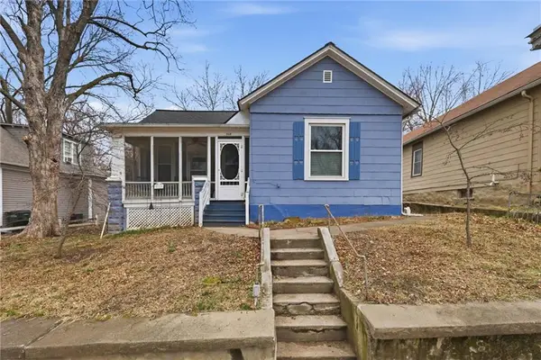 816 Pottawatomie Street, Leavenworth, KS 66048